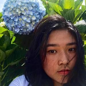 Meet your Posher, Huong